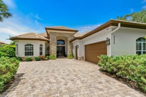 9826 SE Sandpine Ln, Hobe Sound, FL 33455, Sold 10/15/20