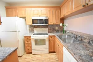 9937 Three Lakes Cir, Boca Raton, FL 33428, Sold 09/18/20