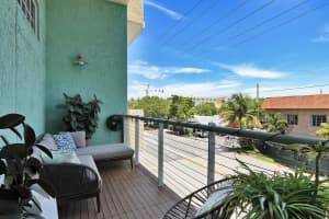 185 NE 4th Ave, Delray Beach, FL 33483, Sold 11/20/20