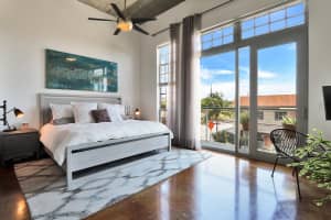 185 NE 4th Ave, Delray Beach, FL 33483, Sold 11/20/20