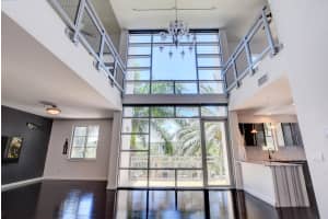 365 SE 6th Ave, Delray Beach, FL 33483, Sold 12/28/20