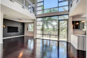 365 SE 6th Ave, Delray Beach, FL 33483, Sold 12/28/20