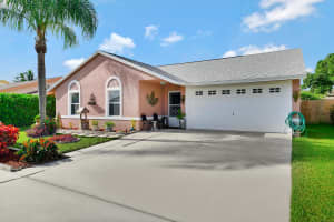 5635 Lake George Pl, Lake Worth, FL 33463, Sold 08/31/20