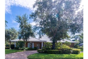 4174 SE Fairway E, Stuart, FL 34997, Sold 09/25/20