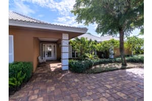 4174 SE Fairway E, Stuart, FL 34997, Sold 09/25/20