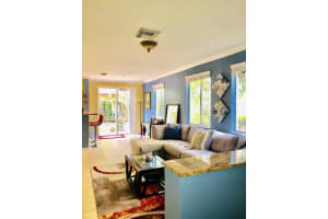 1733 Terracotta Dr, Riviera Beach, FL 33404, Sold 12/14/20