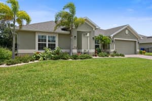 1287 Scarlet Oak Cir, Vero Beach, FL 32966, Sold 09/08/20