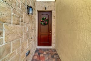 100 NW 69th Cir, Boca Raton, FL 33487, Sold 11/05/20