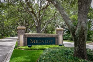 10024 SE Sandpine Ln, Hobe Sound, FL 33455, Sold 11/02/20