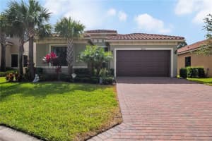 MLS# R10635120, Vero Beach, Florida 32967