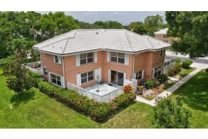 1946 Hartford Ct, West Palm Beach, FL 33409, Sold 07/24/20