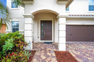 10644 Ivanhoe Ln, Wellington, FL 33414, Sold 09/24/20