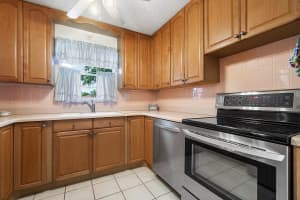 4550 NW 3rd Ct, Delray Beach, FL 33445, Sold 02/16/21