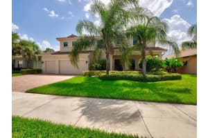 2732 NW Crystal Lake Dr, Jensen Beach, FL 34957, Sold 08/27/20