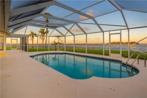 490 12th Pl SE, Vero Beach, FL 32962, Sold 08/14/20