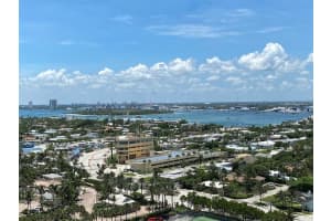 3000 N Ocean Dr, Riviera Beach, FL 33404, Sold 03/03/21
