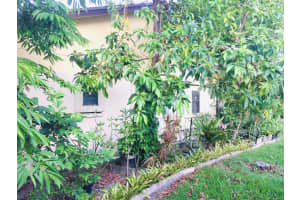 455 Glenwood Dr, West Palm Beach, FL 33415, Sold 09/18/20