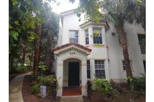 634 SE Prescott Pl, Stuart, FL 34994, Sold 11/23/20