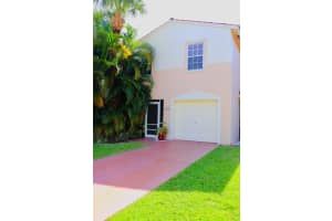 6910 Mill Brook Pl, Lake Worth, FL 33463, Sold 08/31/20