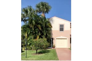 6910 Mill Brook Pl, Lake Worth, FL 33463, Sold 08/31/20