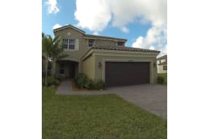 4694 Capital Dr, Lake Worth, FL 33463, Sold 02/12/21