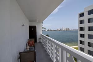 401 Lake Shore Dr, West Palm Beach, FL 33403, Sold 01/14/21