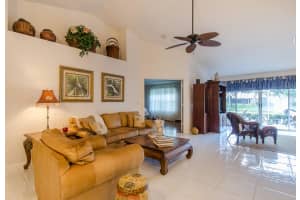 5512 Grande Palm Cir, Delray Beach, FL 33484, Sold 08/31/20