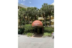 2070 Homewood Blvd, Delray Beach, FL 33445, Sold 08/28/20