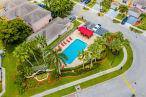 4027 Eastridge Dr, Pompano Beach, FL 33064, Sold 11/09/20