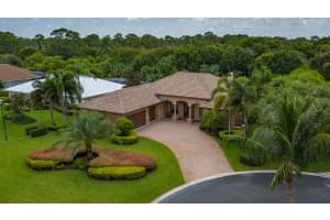8234 SE Sanctuary Dr, Hobe Sound, FL 33455, Sold 08/24/20