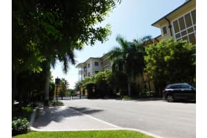 3960 N Flagler Dr, West Palm Beach, FL 33407, Sold 09/25/20