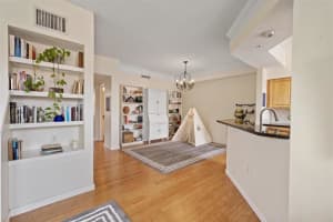 2014 Alta Meadows Ln, Delray Beach, FL 33444, Sold 08/14/20