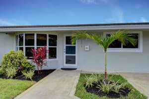 201 SW 12th St, Boca Raton, FL 33432, Sold 08/07/20