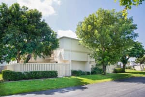 12126 Regal Ct E, Wellington, FL 33414, Sold 08/14/20