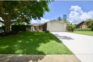 920 NE Town Terrace, Jensen Beach, FL 34957, Sold 09/01/20