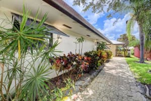 5272 Boca Marina Cir S, Boca Raton, FL 33487, Sold 11/24/20