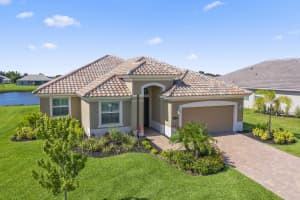 4712 Four Lakes Cir SW, Vero Beach, FL 32968, Sold 01/15/21