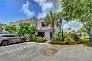 500 Canal Point S, Delray Beach, FL 33444, Sold 08/31/20