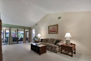 12716 SE Pinehurst Ct, Hobe Sound, FL 33455, Sold 10/07/20