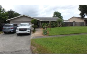 1155 Woodcrest Rd W, West Palm Beach, FL 33417, Sold 08/13/20