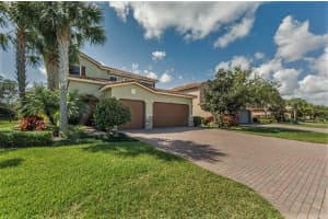 5065 55th St, Vero Beach, FL 32967, Sold 08/27/20