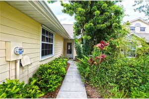 492 6th St, Vero Beach, FL 32962, Sold 09/02/20
