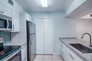 500 Scotia Dr #102, Hypoluxo, FL 33462, Sold 10/01/20