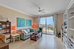 616 Clearwater Park Rd, West Palm Beach, FL 33401, Sold 11/06/20