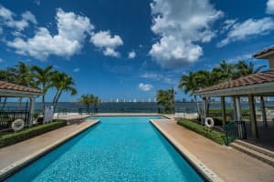 1015 Lake Shore Dr, Lake Park, FL 33403, Sold 09/04/20