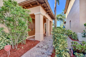 570 NW Crane Terrace, Boca Raton, FL 33432, Sold 09/17/20