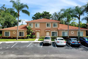 9768 Kamena Cir, Boynton Beach, FL 33436, Sold 09/08/20