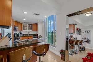 610 Clematis St, West Palm Beach, FL 33401, Sold 08/03/20