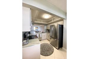 2070 Homewood Blvd, Delray Beach, FL 33445, Sold 08/14/20