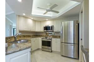 MLS# R10636773, Vero Beach, Florida 32963